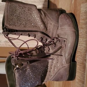 Aldo Gray Boots - Size 7.5
